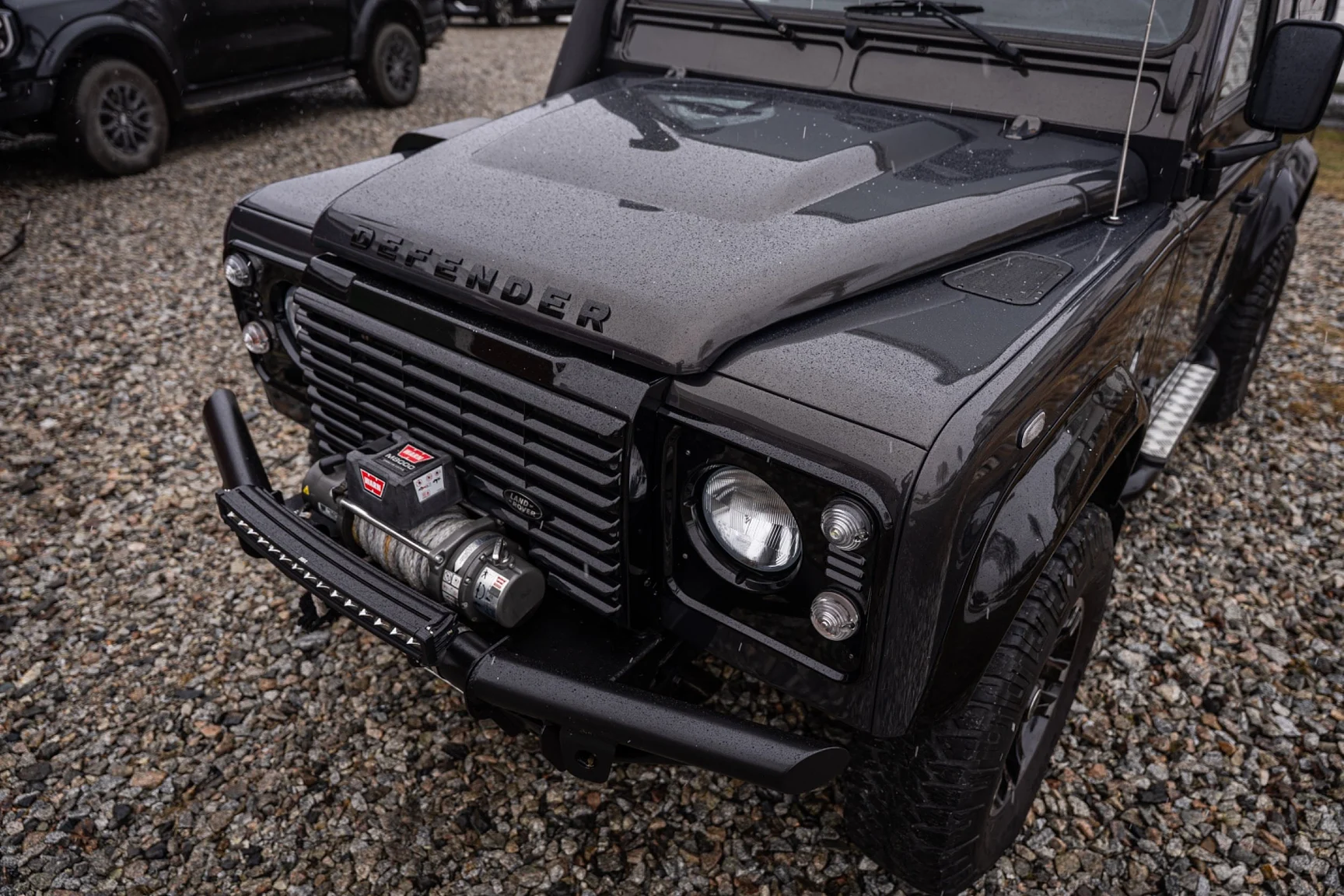 Exterior image of 2015 Land Rover Defender 90 Special (8)