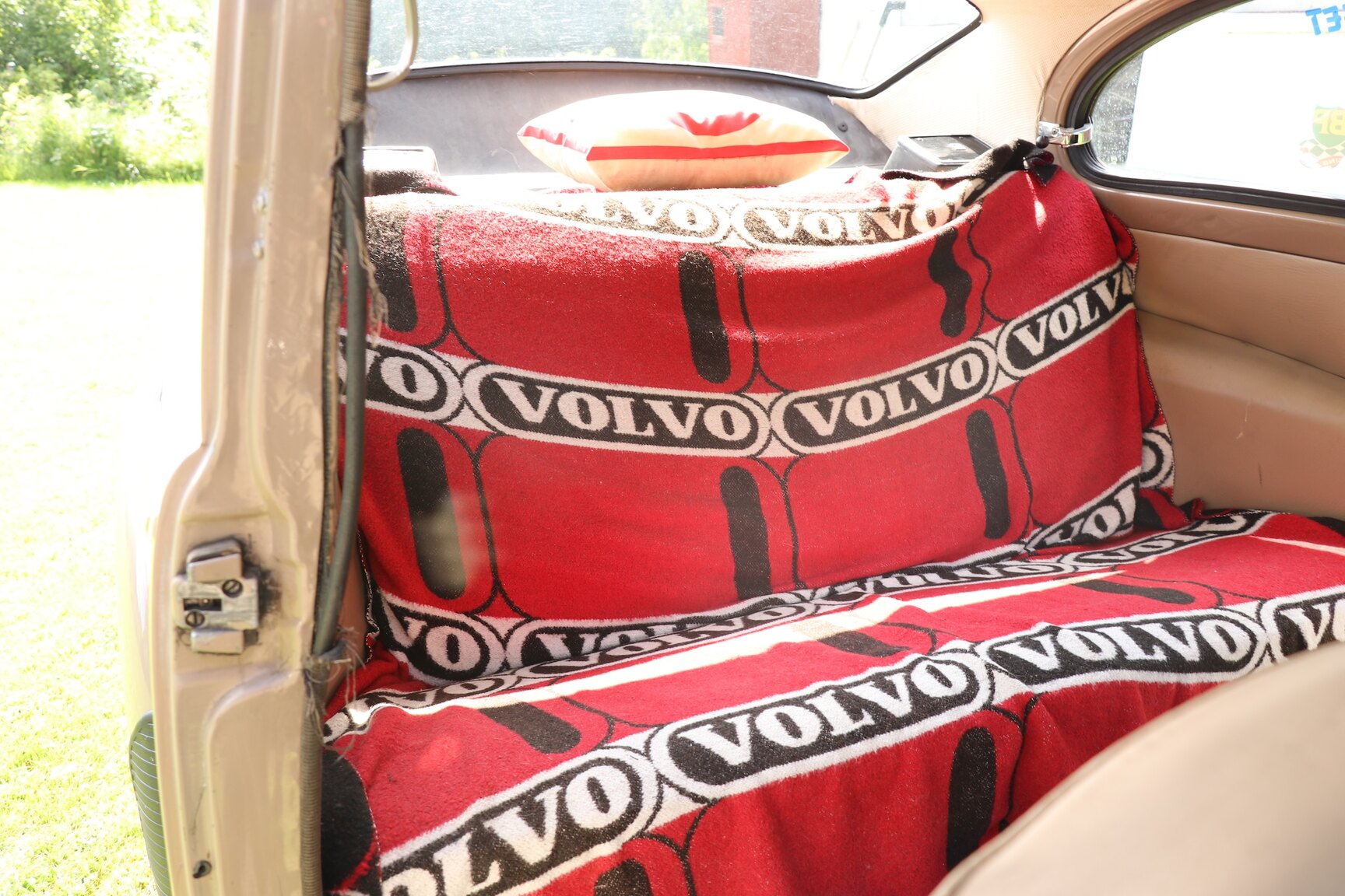 Interior image of 1961 Volvo PV 544C (5)