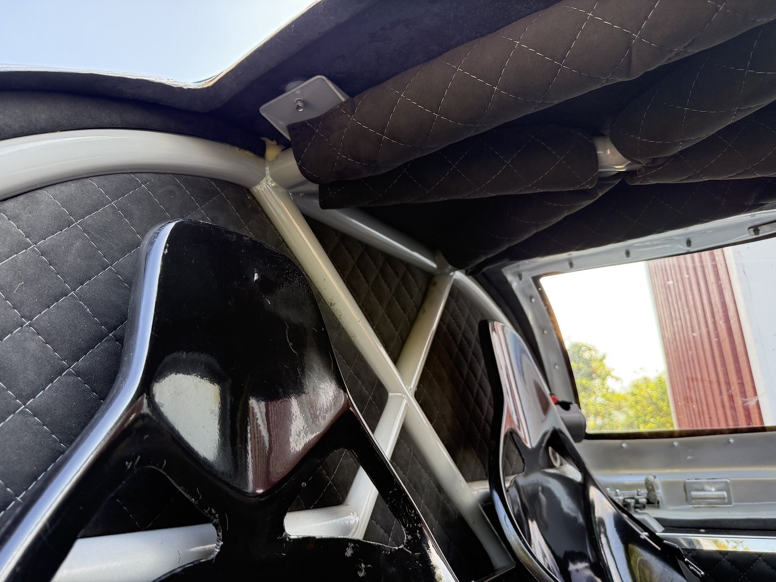 Innenraumfoto von 2016 Bentley EXP Speed 8 (Replica)
