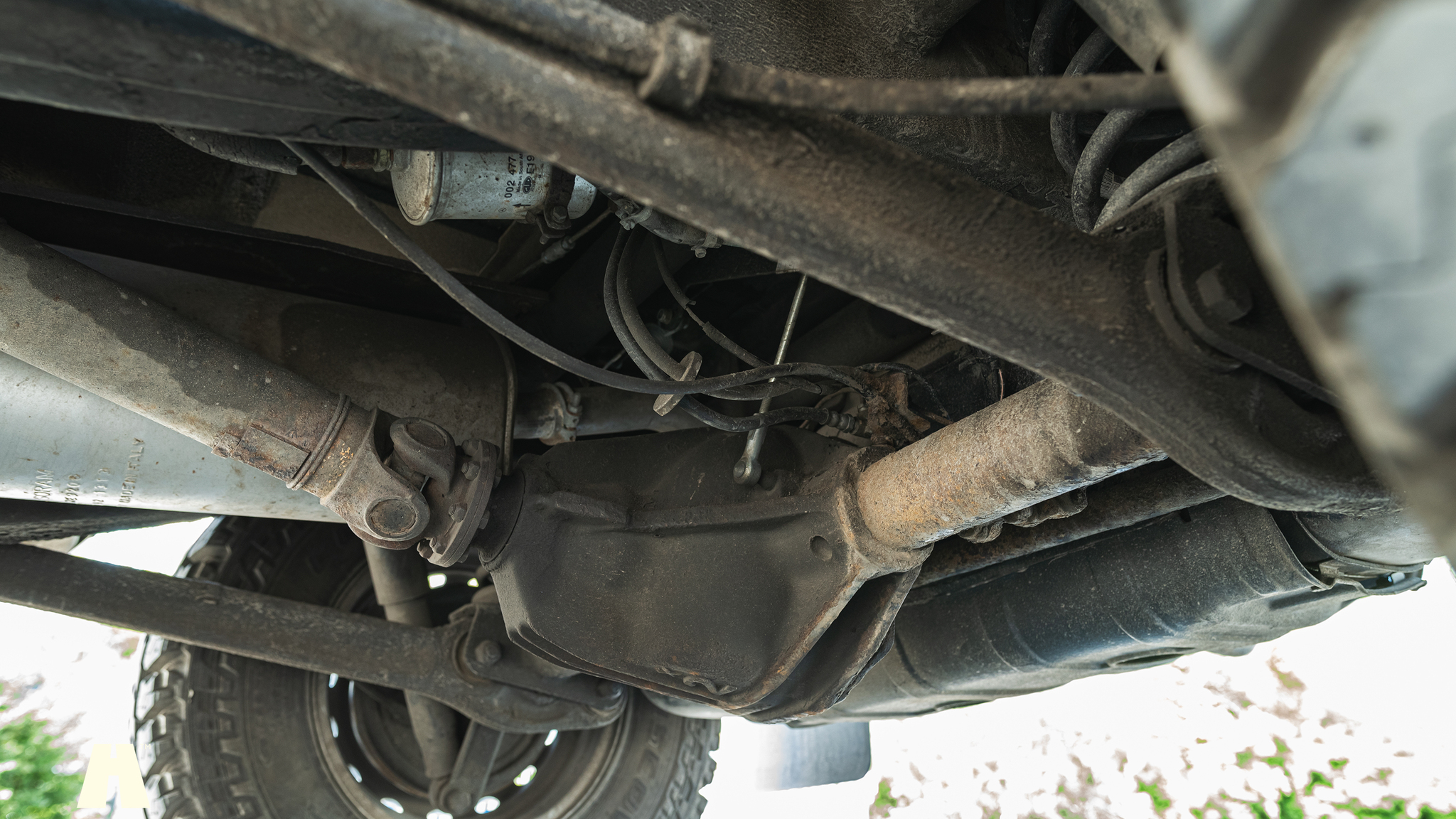 Image of 1985 Mercedes 230GE Cabrio mechanics