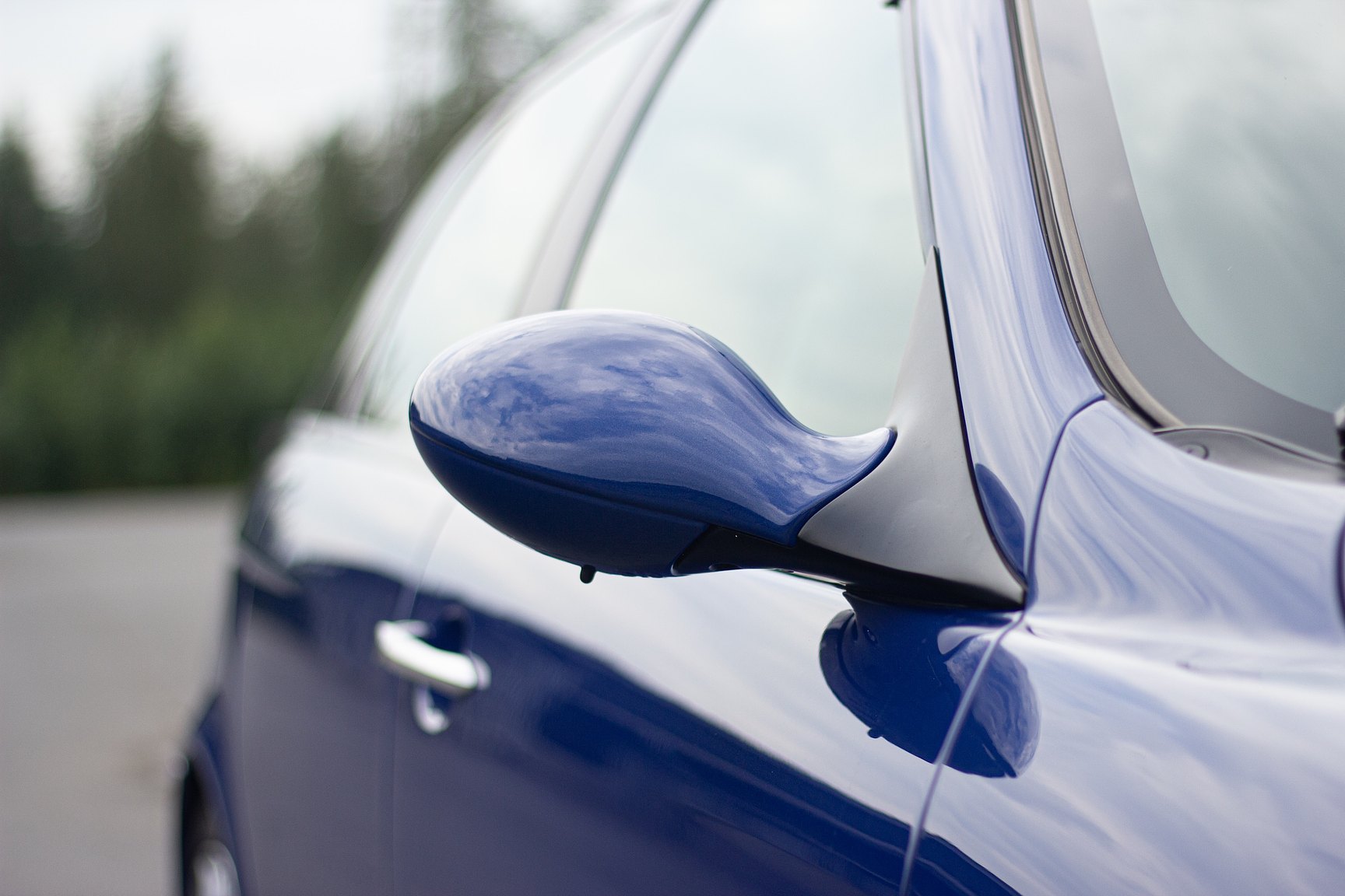 Exterior image of 2004 Alfa Romeo 156 GTA