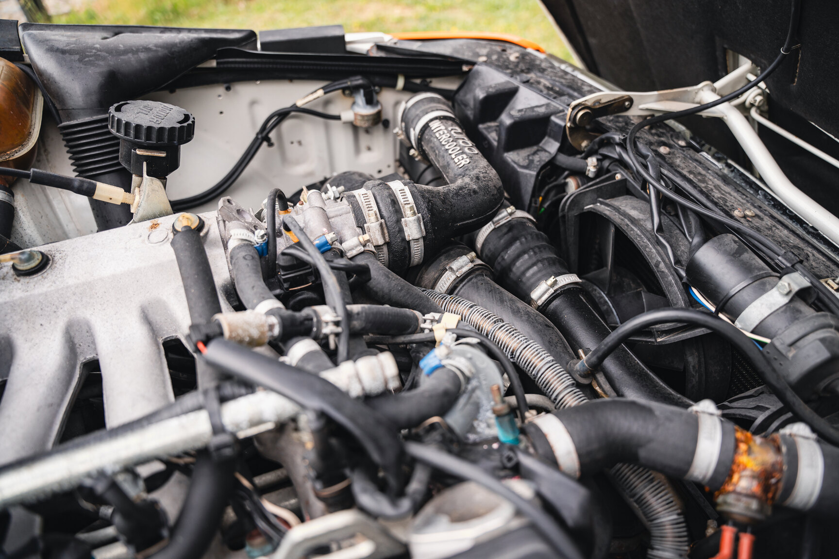 Image of 1987 Saab 900 Turbo Convertible mechanics