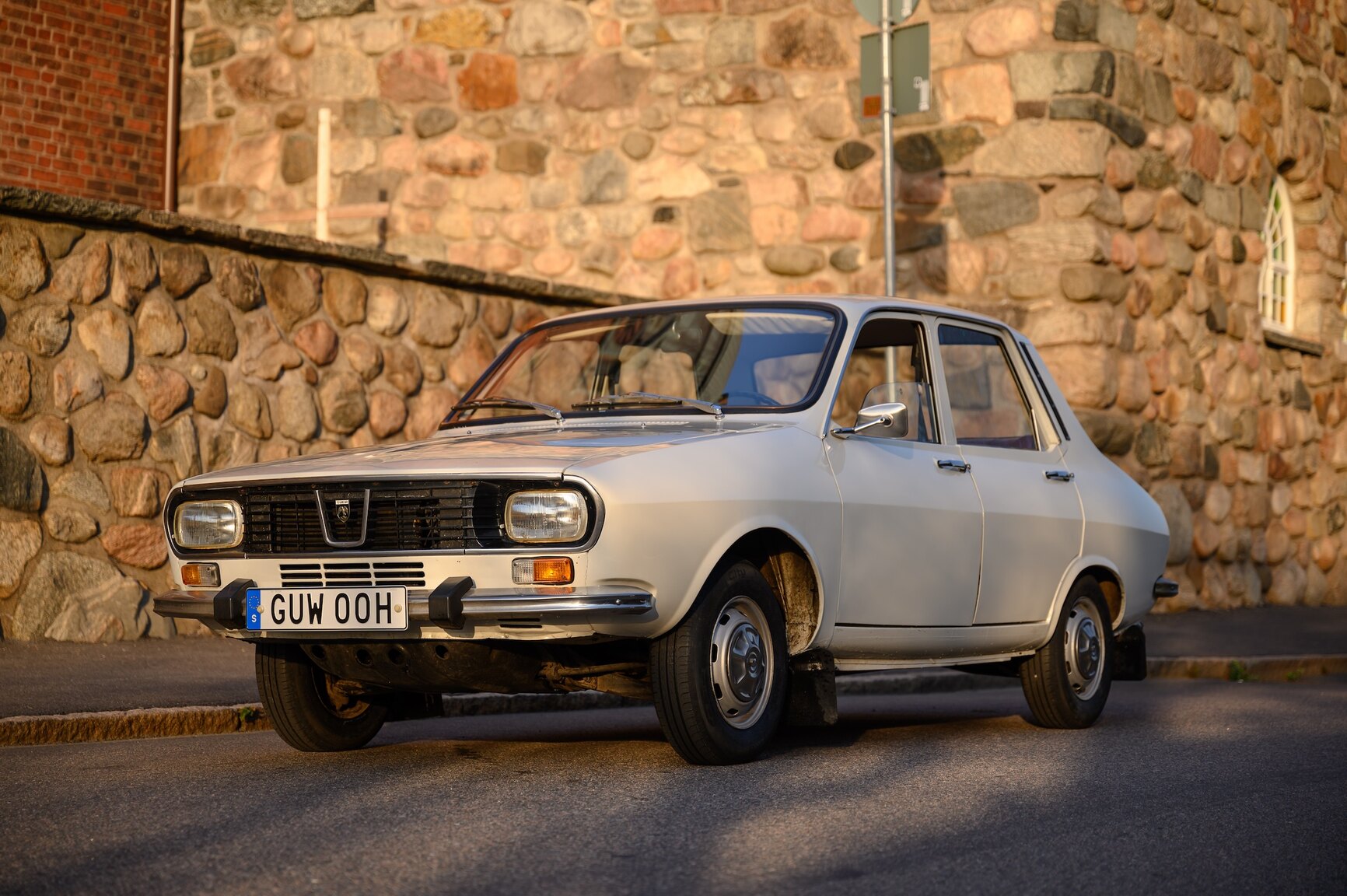 Exteriörbild på 1978 DACIA 1300