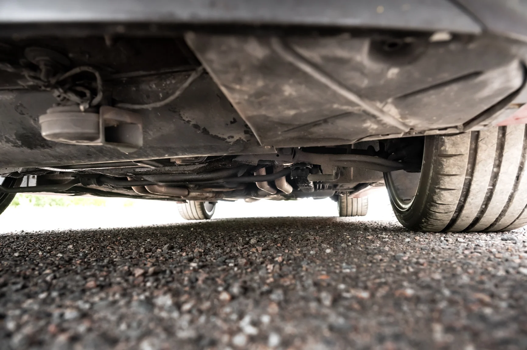 Image of 1991 BMW 850i mechanics (16)