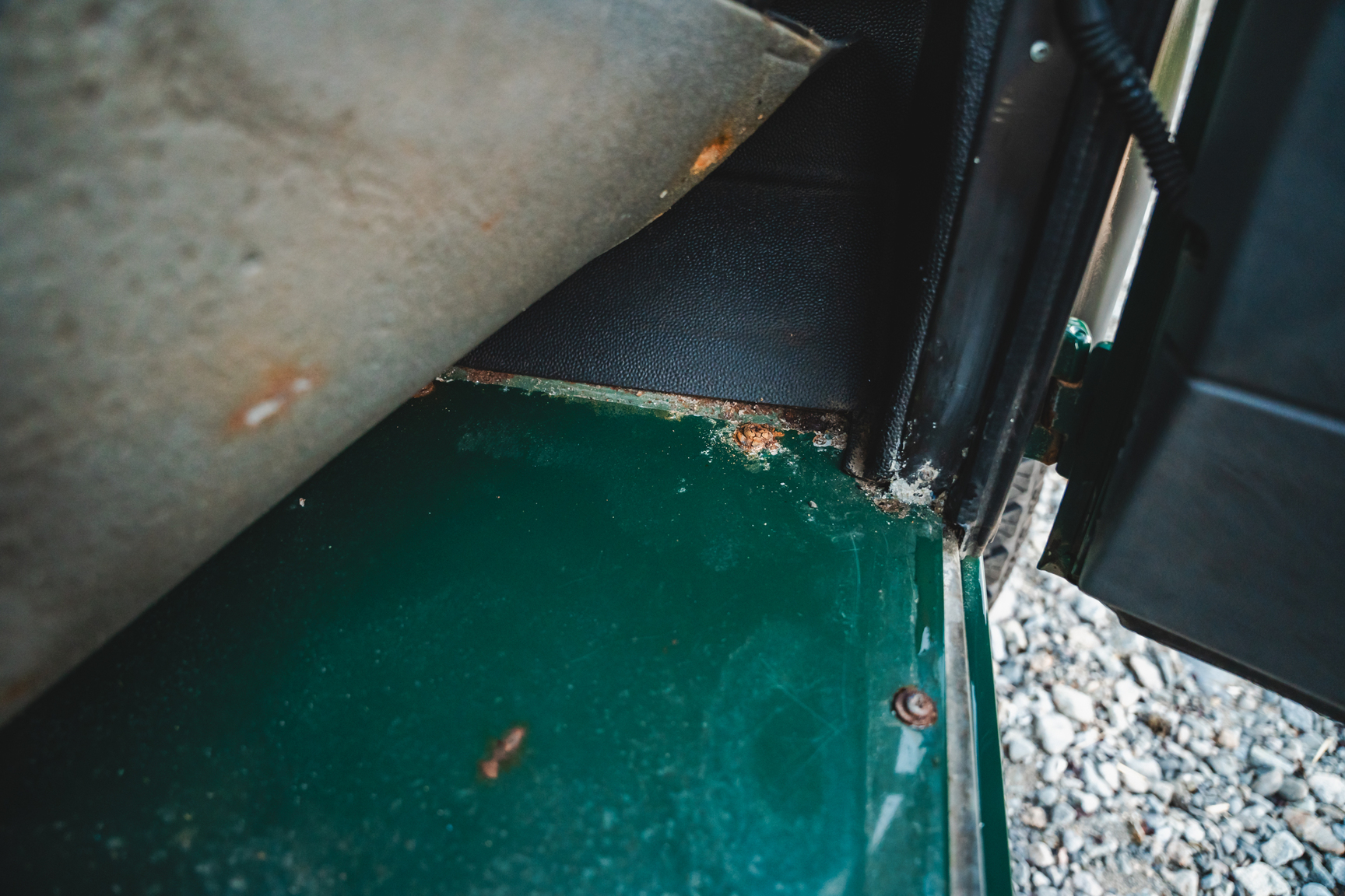 Interior image of 2003 Land Rover Defender TD5 90 Pickup (39)