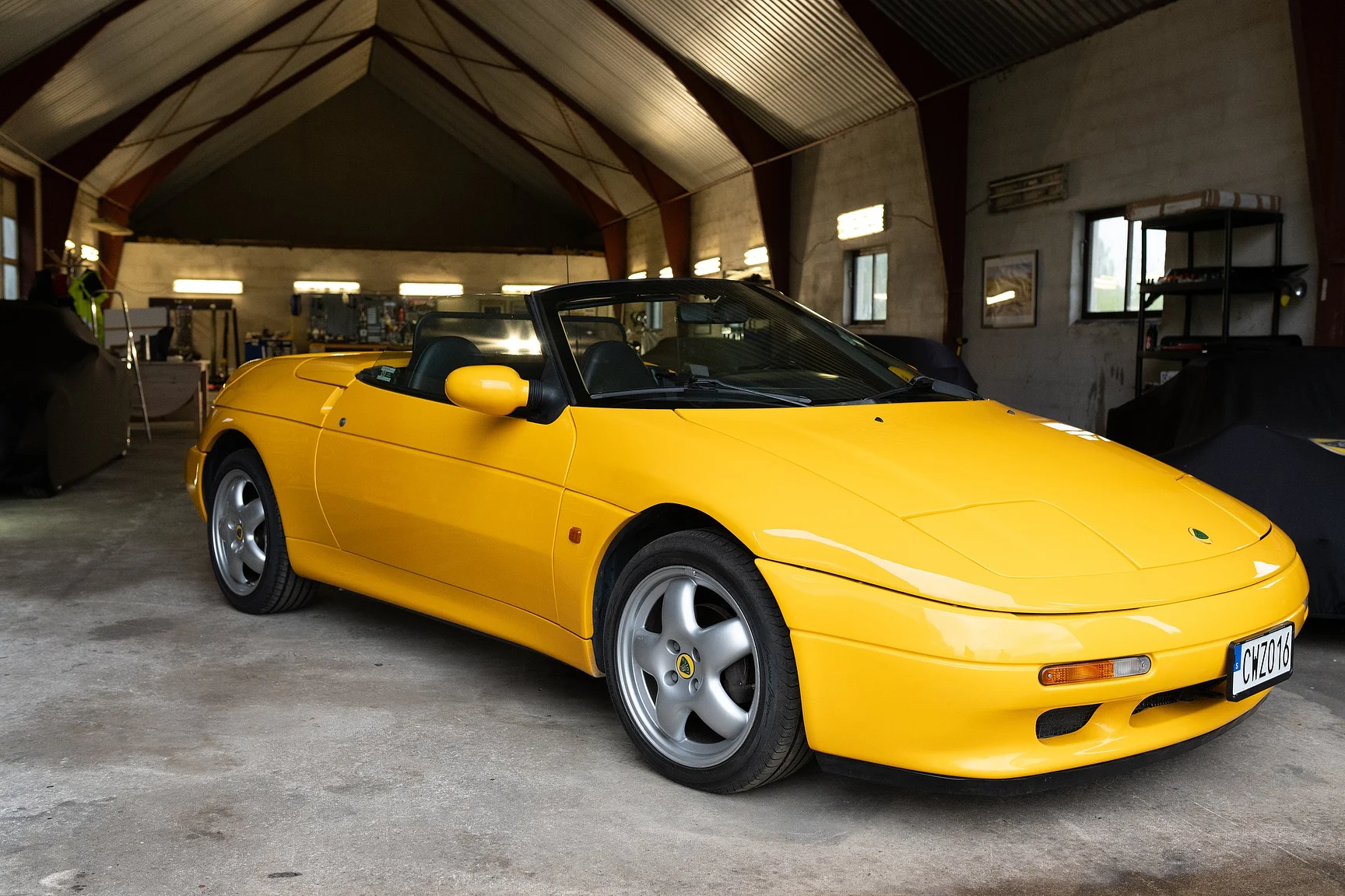 Exteriörbild på 1995 Lotus Elan Roadster (3)