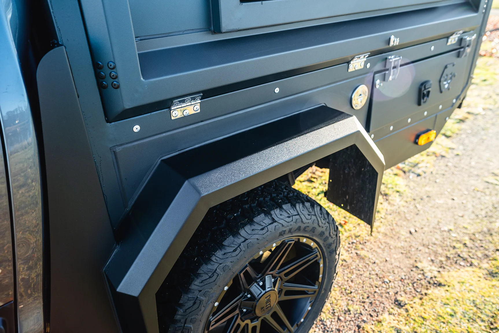 Exterior image of 2020 Northea Camper Expedition Volkswagen Amarok (72)