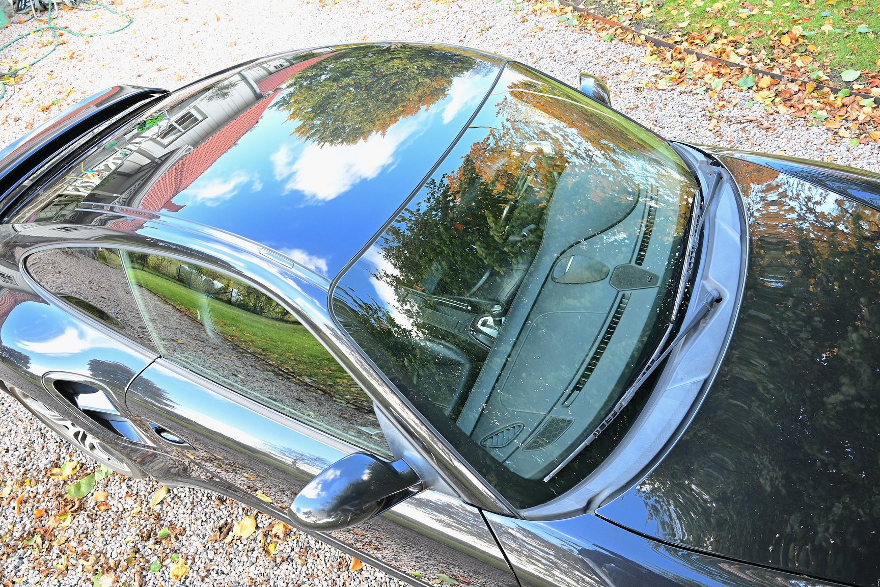 Exterior image of 2007 Porsche 911 997 Turbo