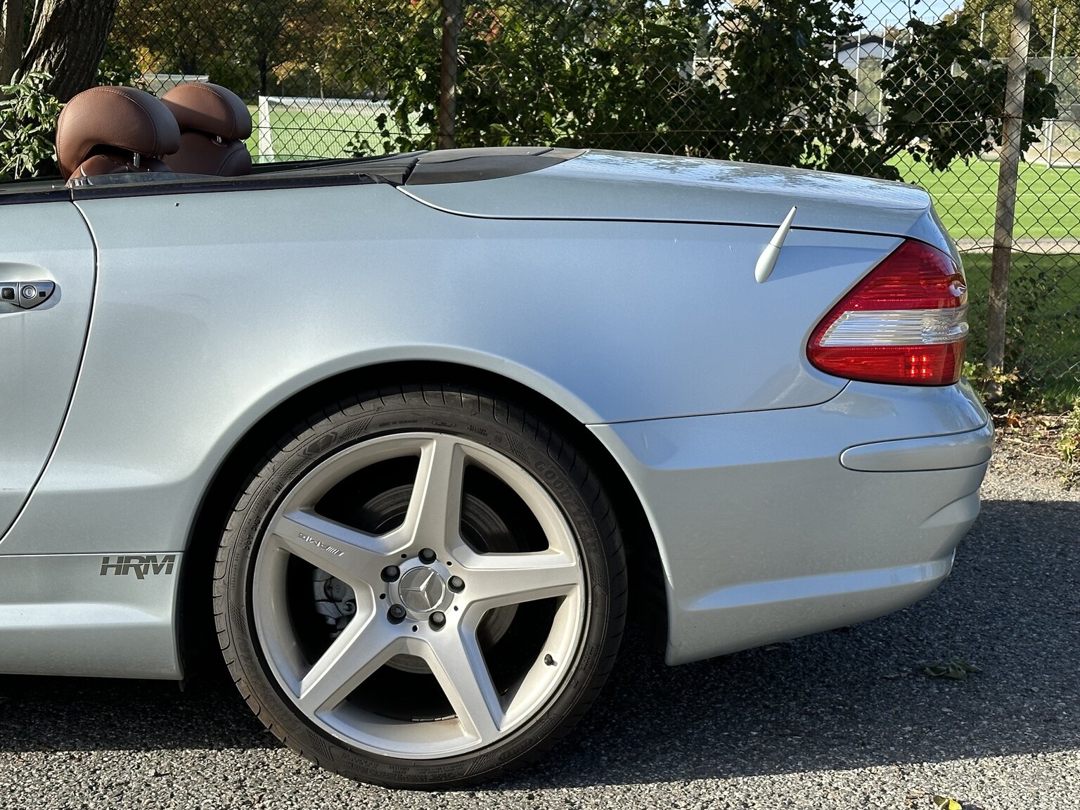 Exteriörbild på 2007 Mercedes-Benz SL500 AMG