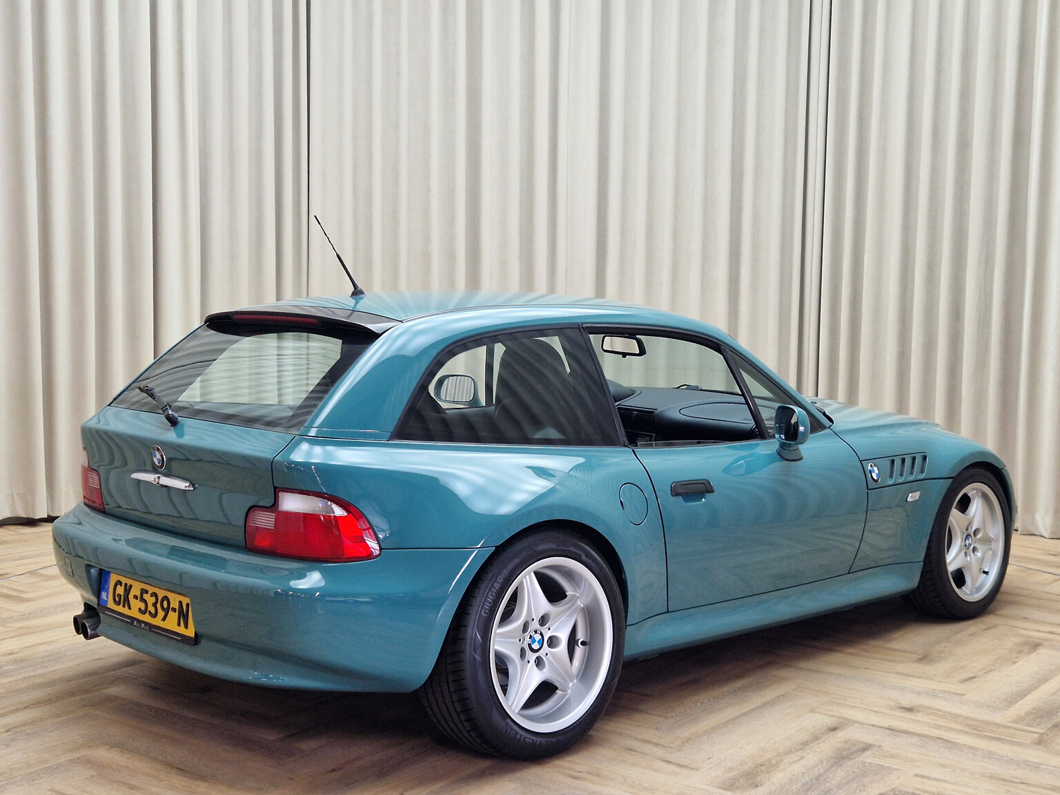 Aussenfoto 2000 BMW Z3 Coupé 3.0