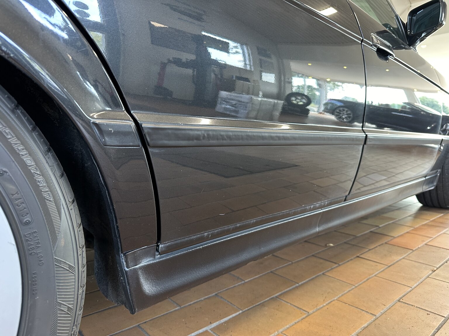 Exterior image of 1991 ALPINA BMW ALPINA B10 BI-TURBO