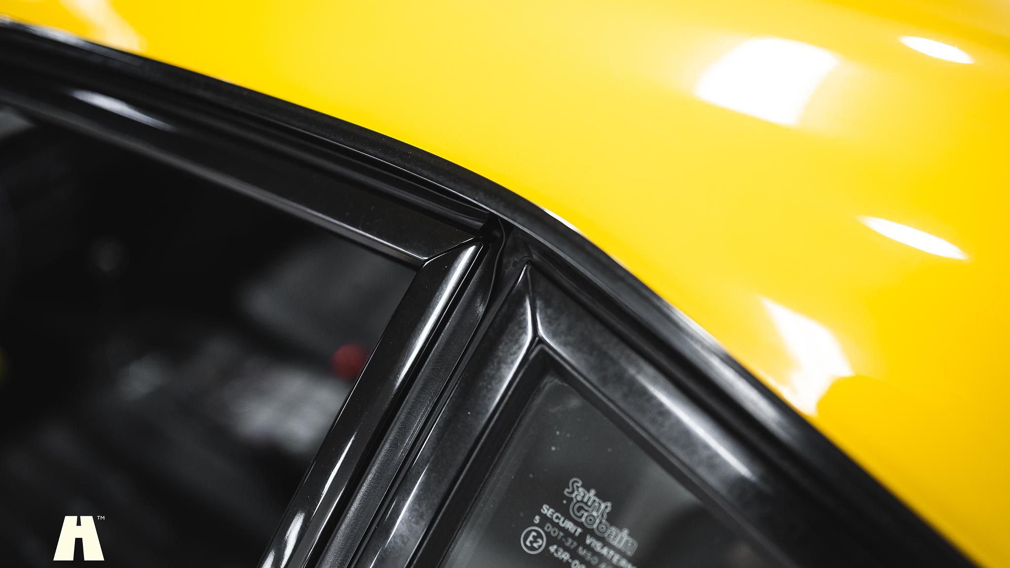 Aussenfoto 1986 Ferrari 328 GTB