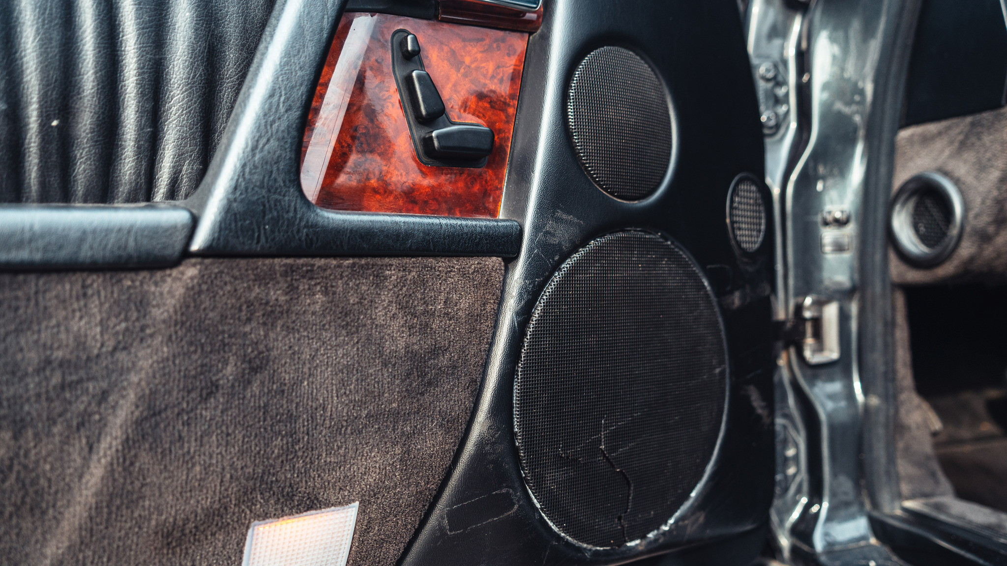 Innenraumfoto von 1994 Mercedes SL320 (R129)  (7)