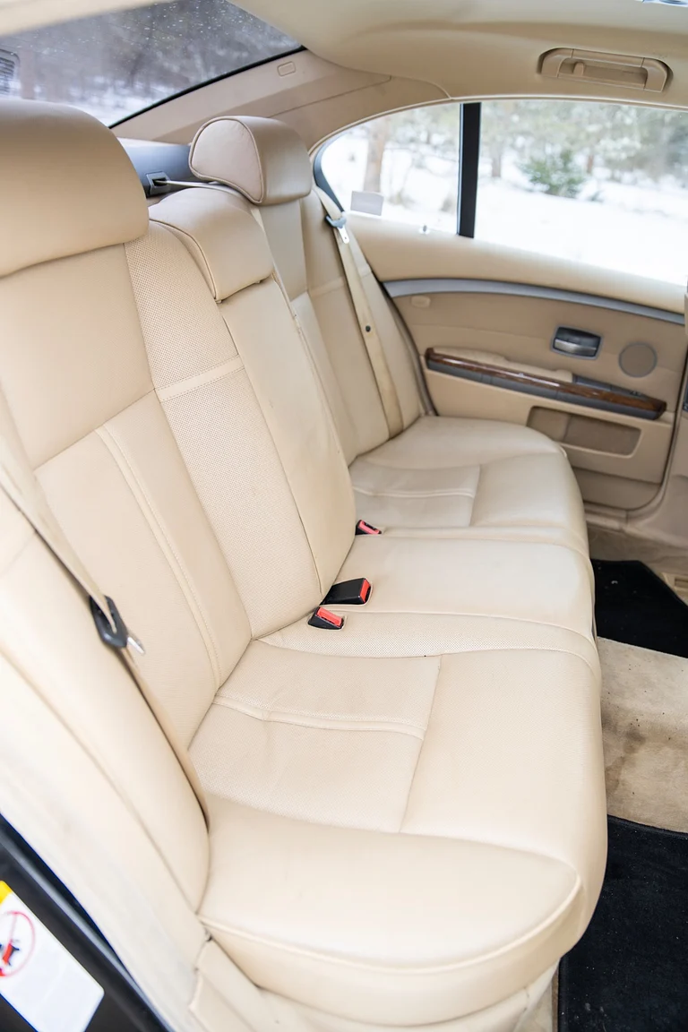 Interiörbild 2002 BMW  745 iA (33)