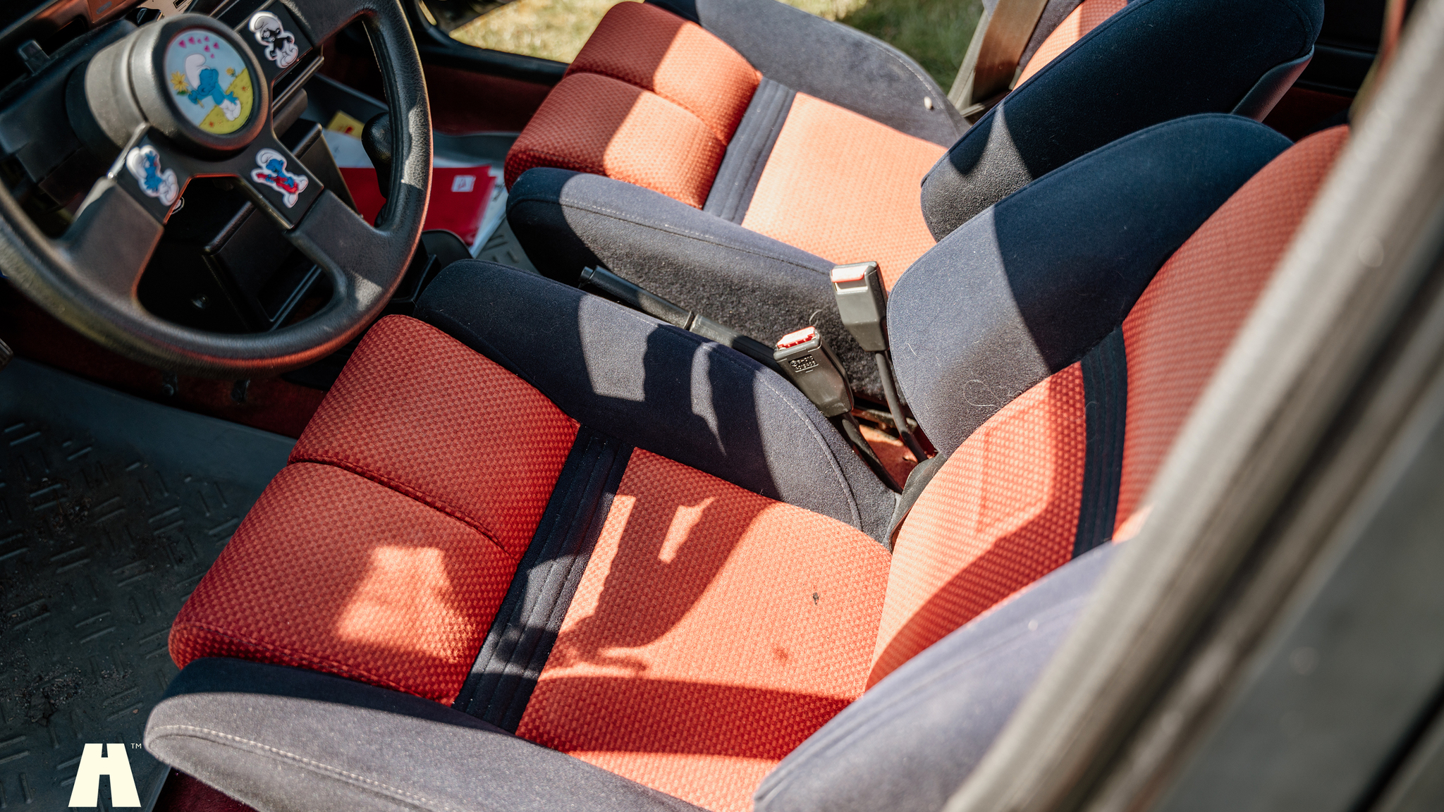 Innenraumfoto von 1986 Daihatsu Charade Turbo