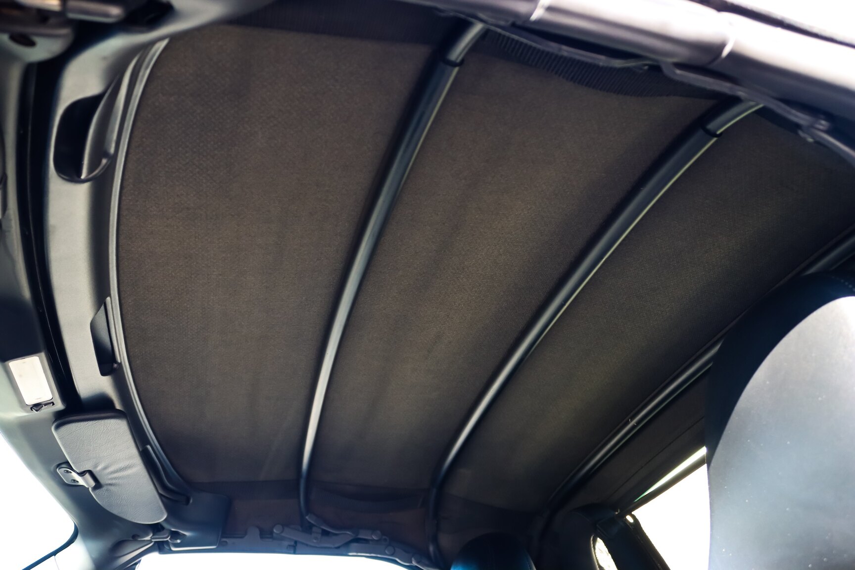 Interior image of 1999 BMW Z3 1.9i