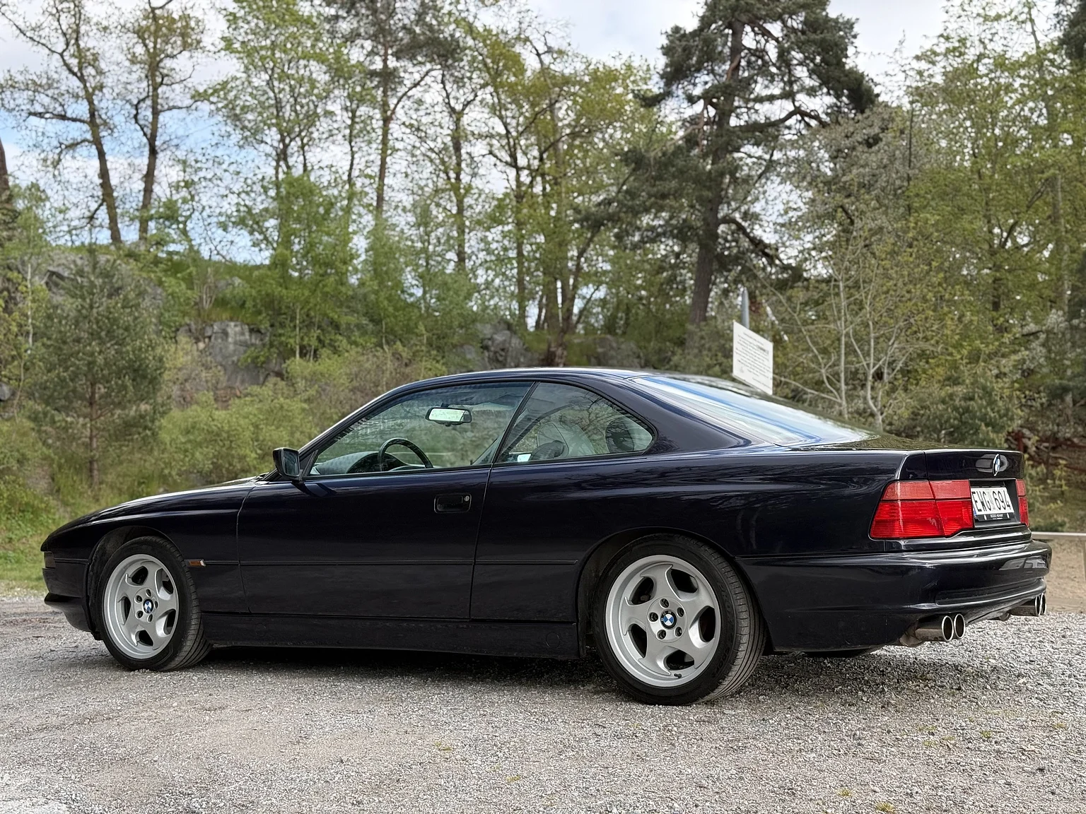 Exterior image of 1994 BMW 840Ci (81)