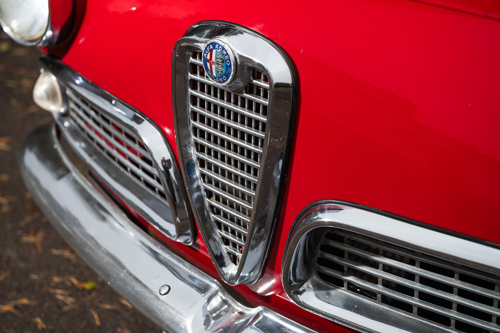 Exterior image of 1962 Alfa Romeo Giulia Sprint 1600