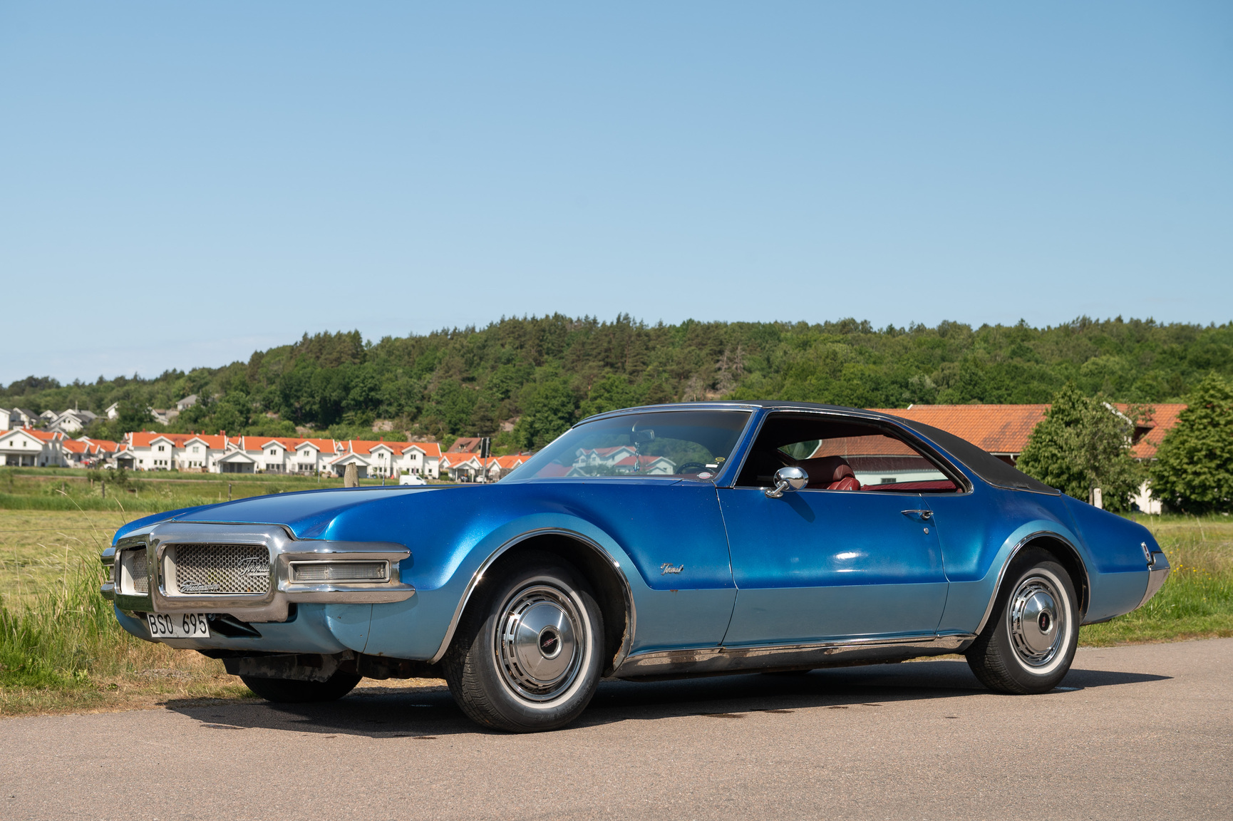Aussenfoto 1968 Oldsmobile Toronado (10)