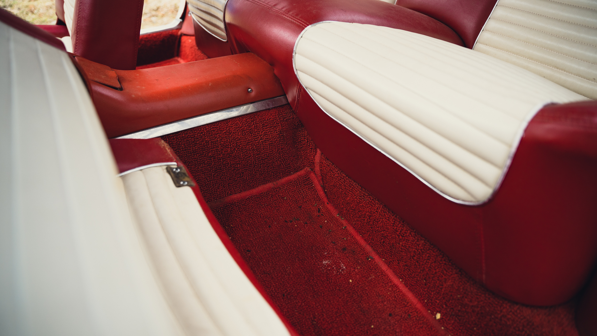 Innenraumfoto von 1959 Ford Thunderbird hardtop