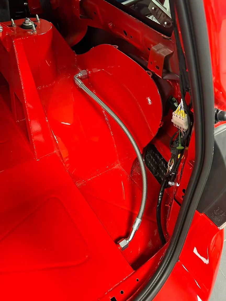 Image of 2024 Super 70 T6 Rwd mechanics (12)