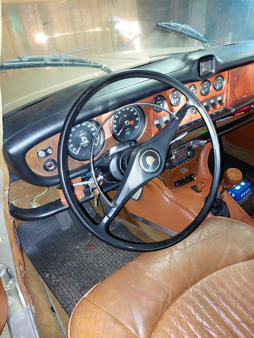 Interior image of 1968 Jaguar 420 4.2 XK Manuell 