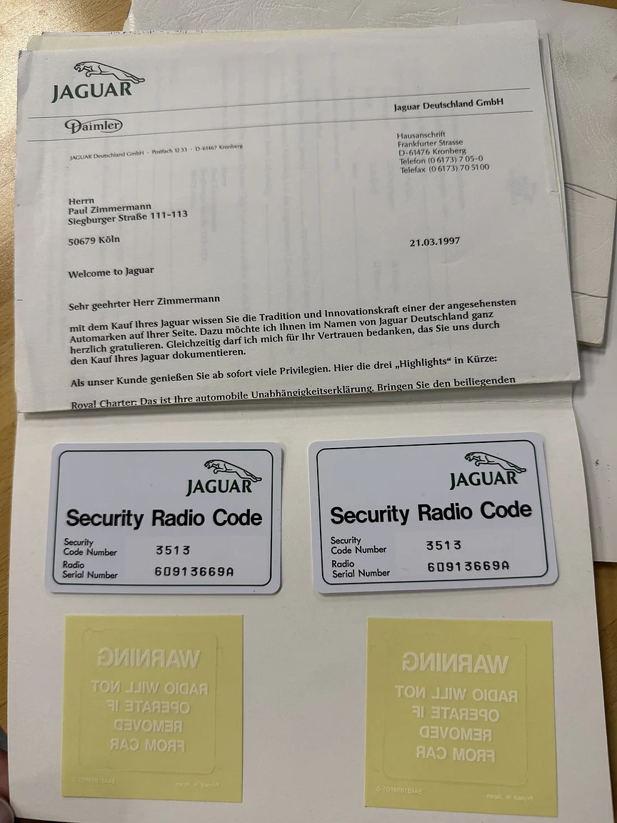 Dokumentation, 1997 Jaguar XK8 (5)
