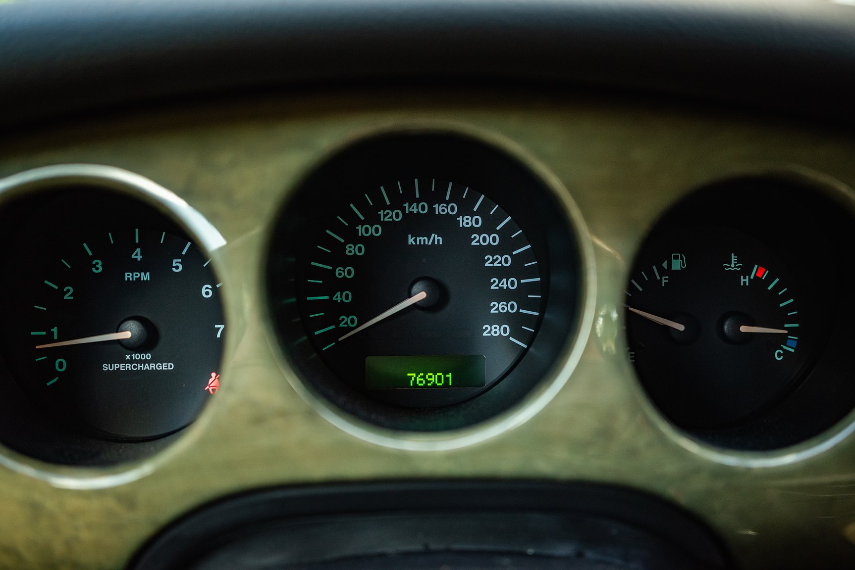 Interior image of 2001 Jaguar XJR