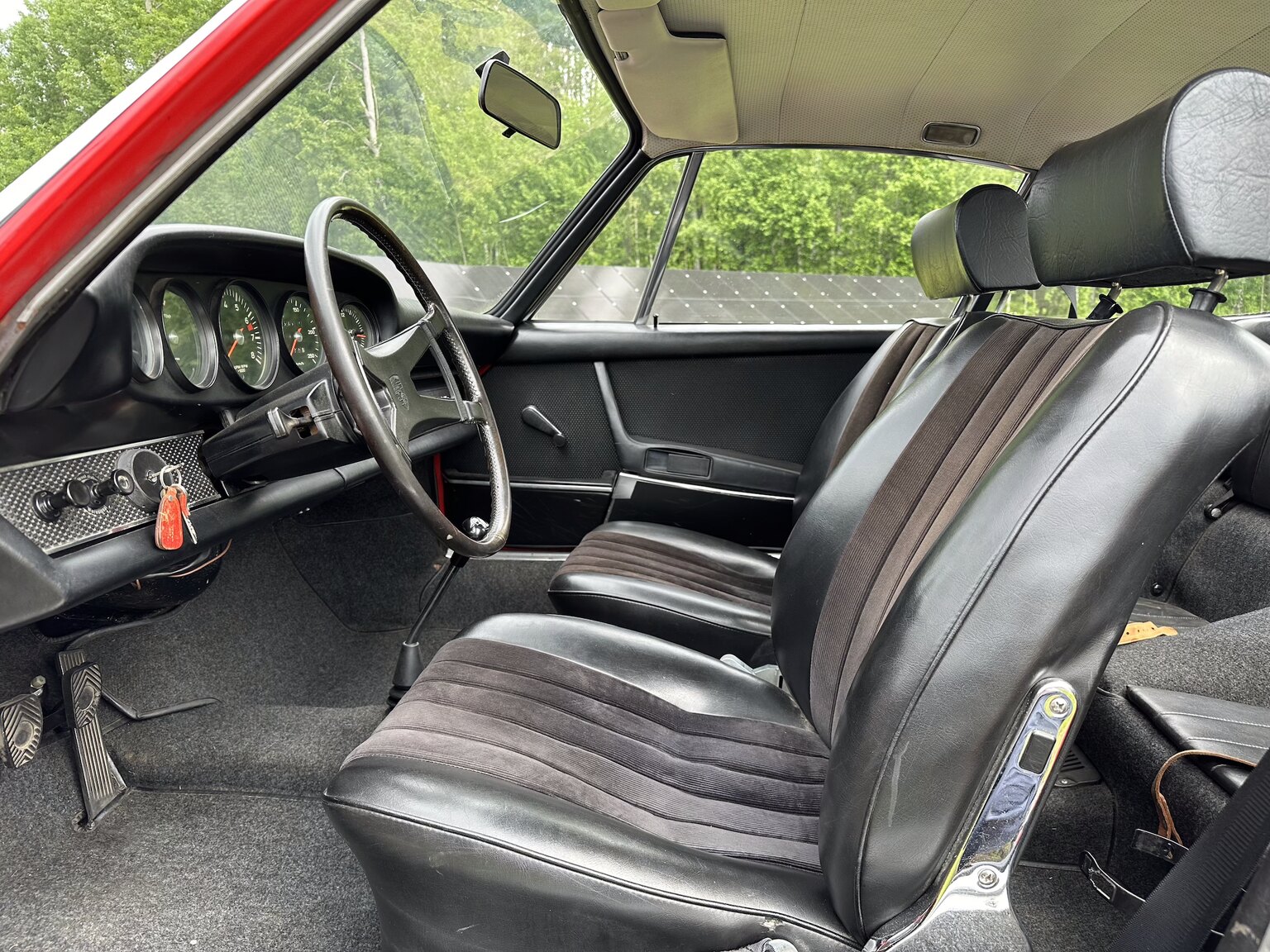 Interior image of 1969 1969 PORSCHE COUPÉ 911 T 