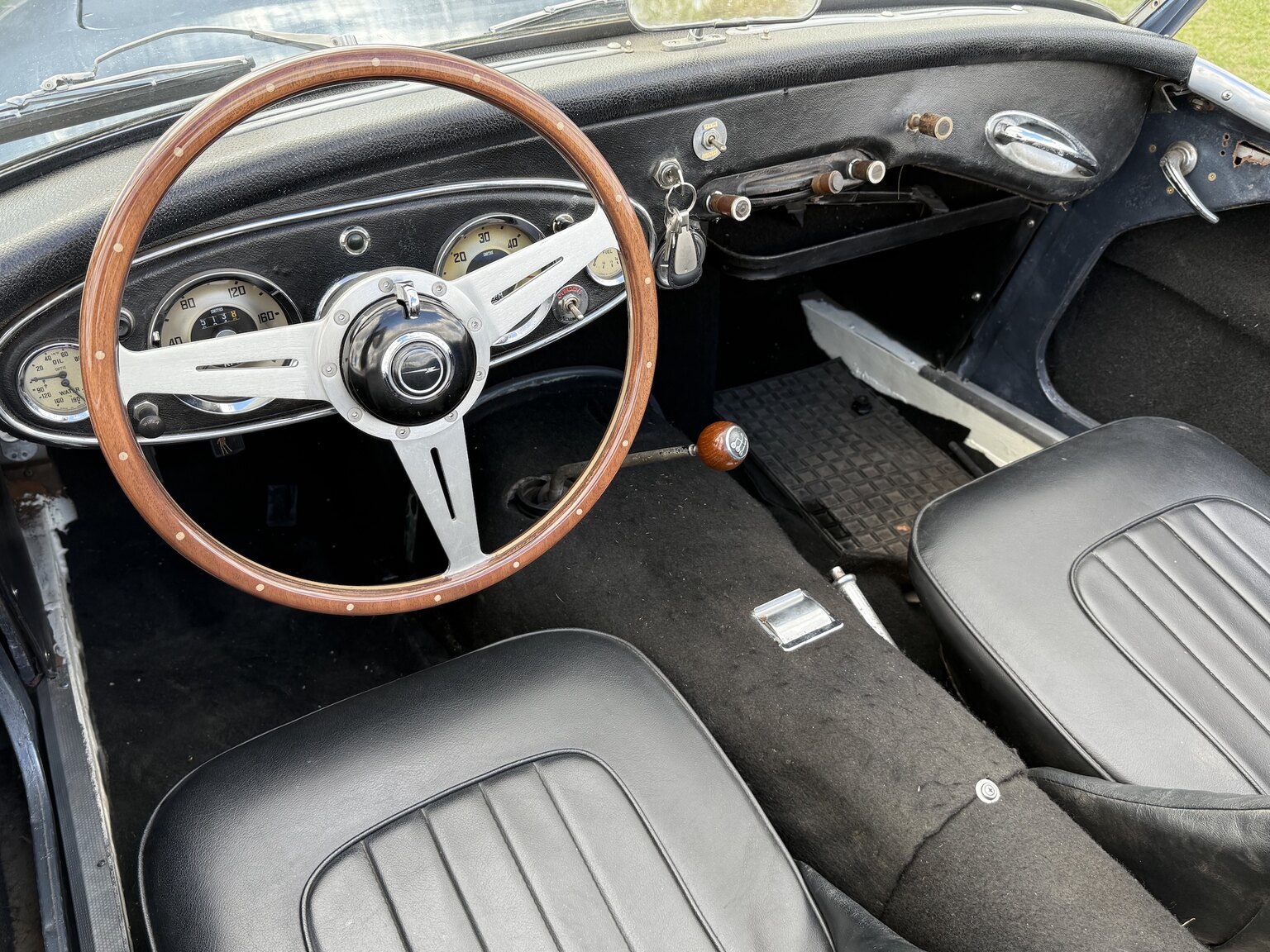 Interiörbild 1958 Austin-Healey 100-6