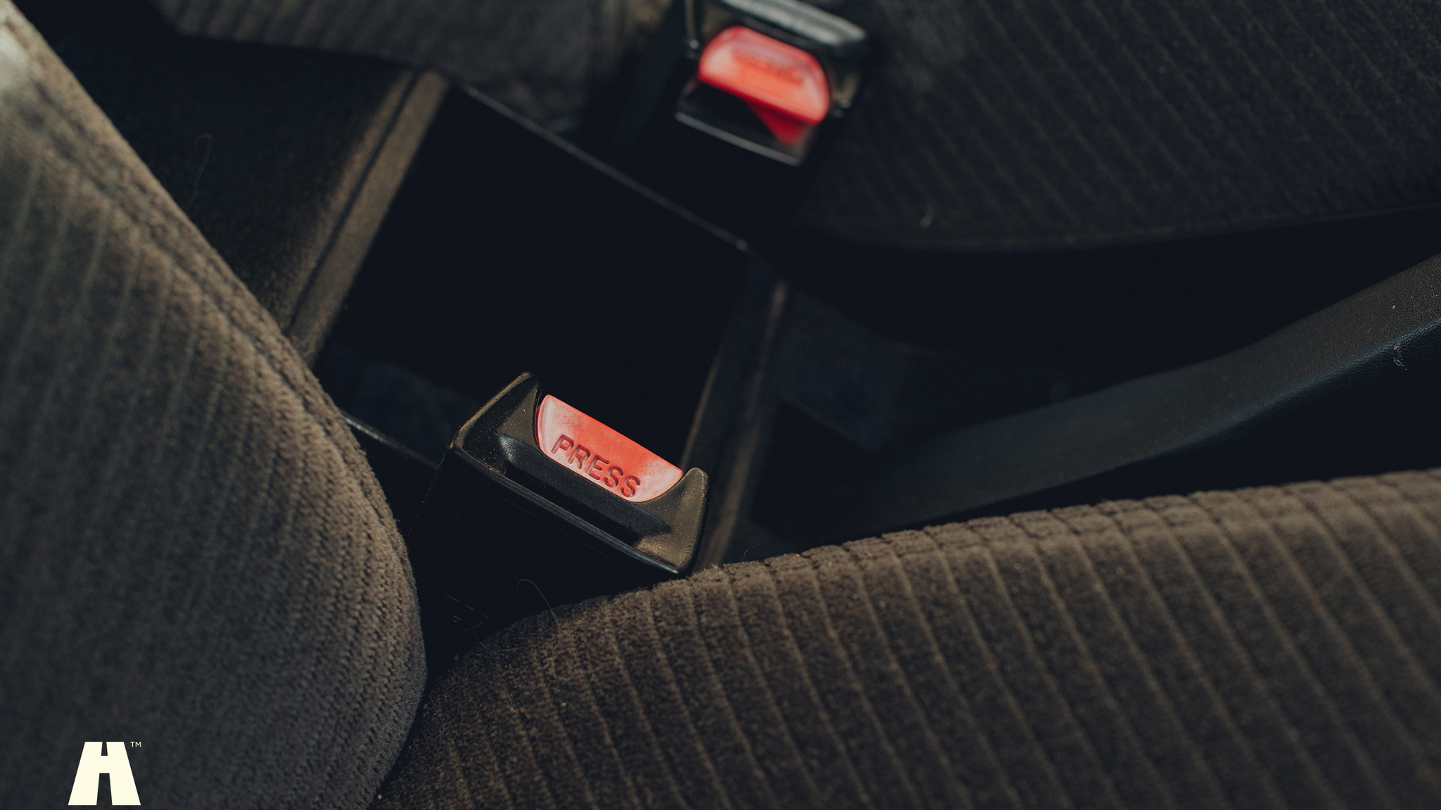 Innenraumfoto von 1988 Volvo 240 GL (13)