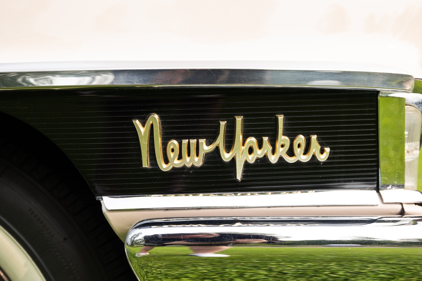 Exterior image of 1962 Chrysler New Yorker