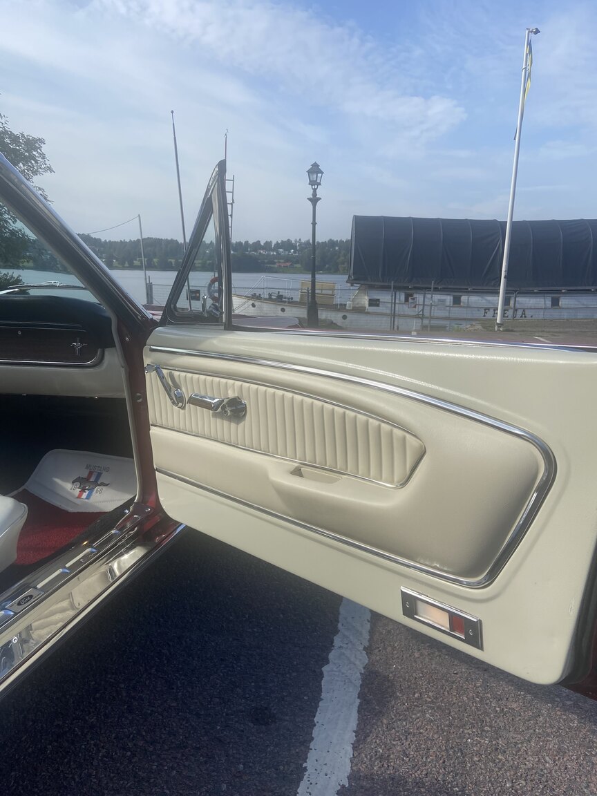 Interiörbild 1966 Ford Mustang Convertible