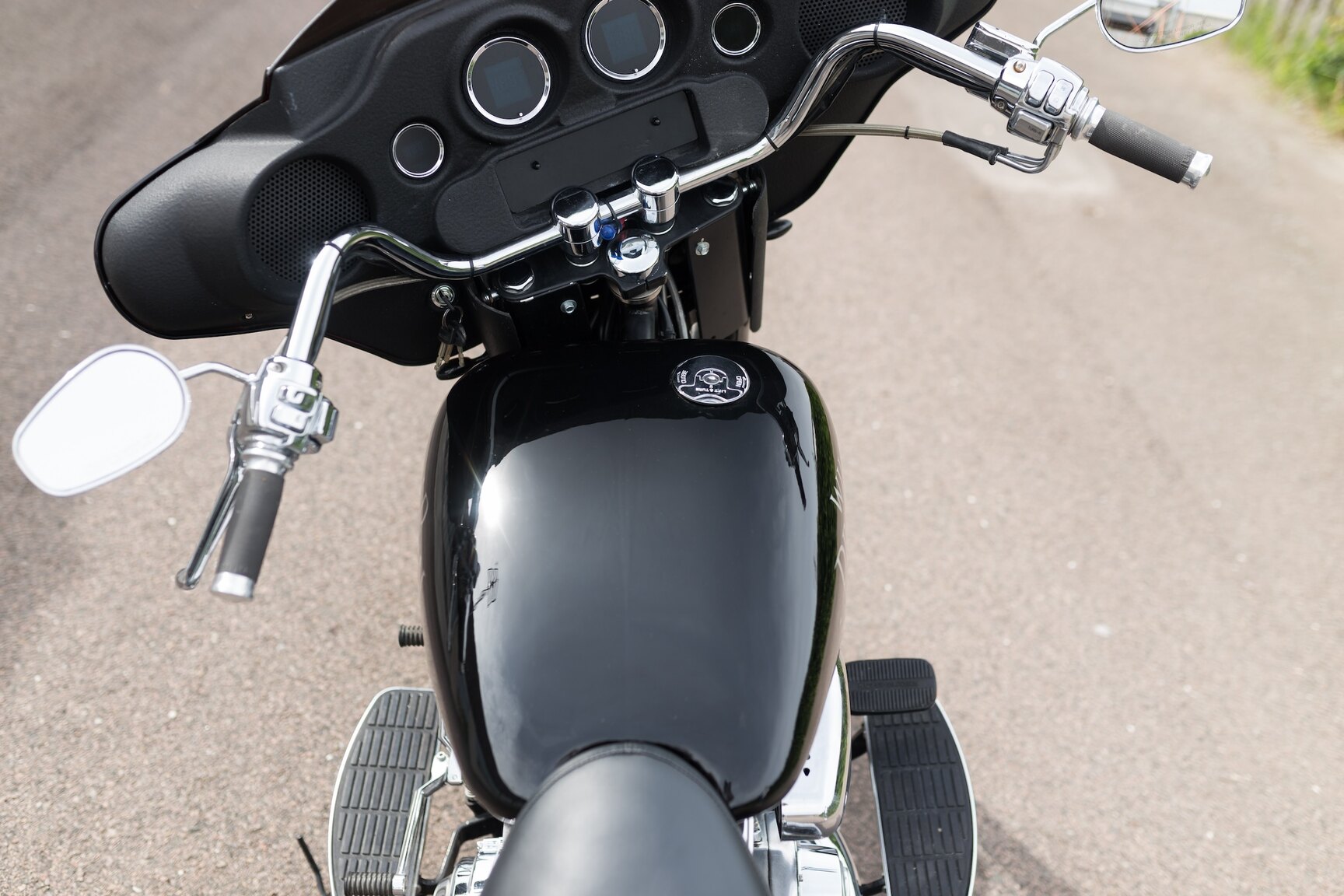 Exterior image of 2014 Harley Davidson Custom