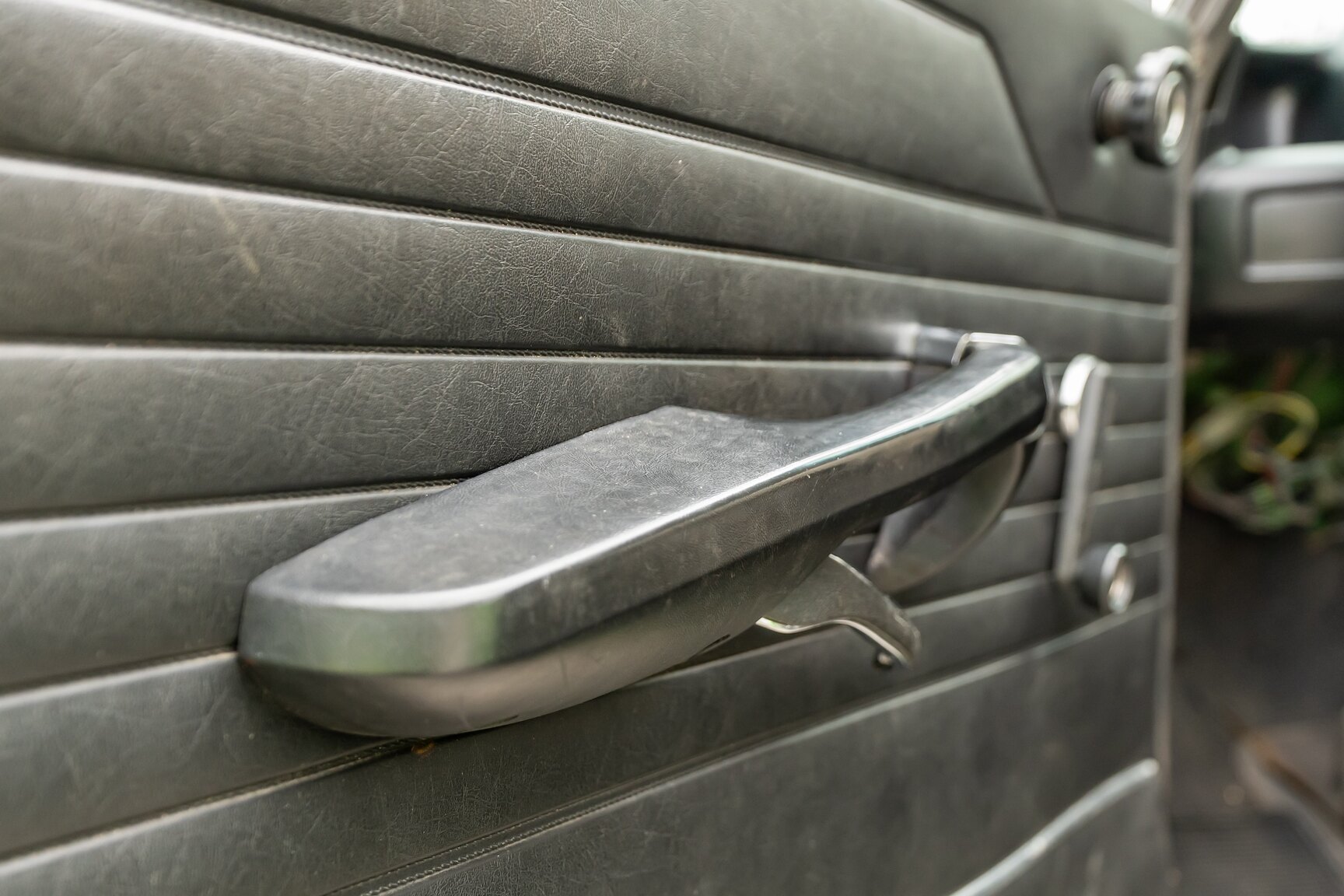 Interior image of 1975 BMW 2002