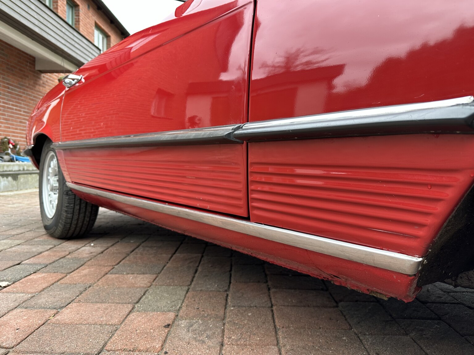 Exteriörbild på 1973 Mercedes-Benz 450 SL