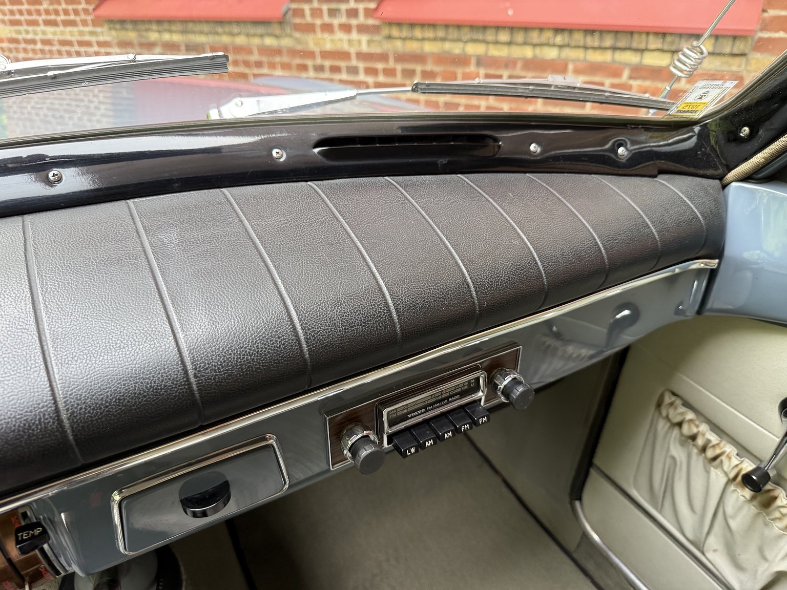Interior image of 1964 Volvo Amazon 121 P130
