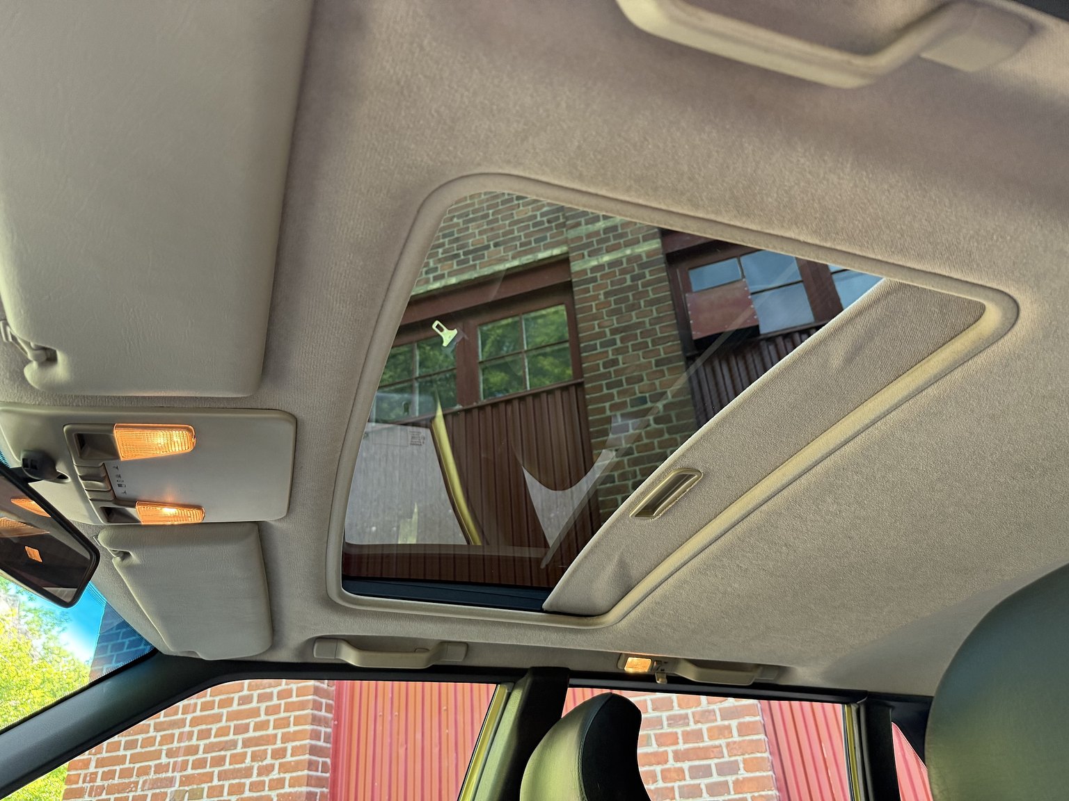 Interior image of 1995 Volvo 850 T-5R