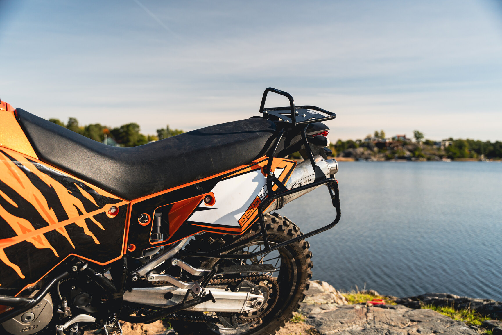 Exterior image of 2003 KTM 950 Adventure S (15)