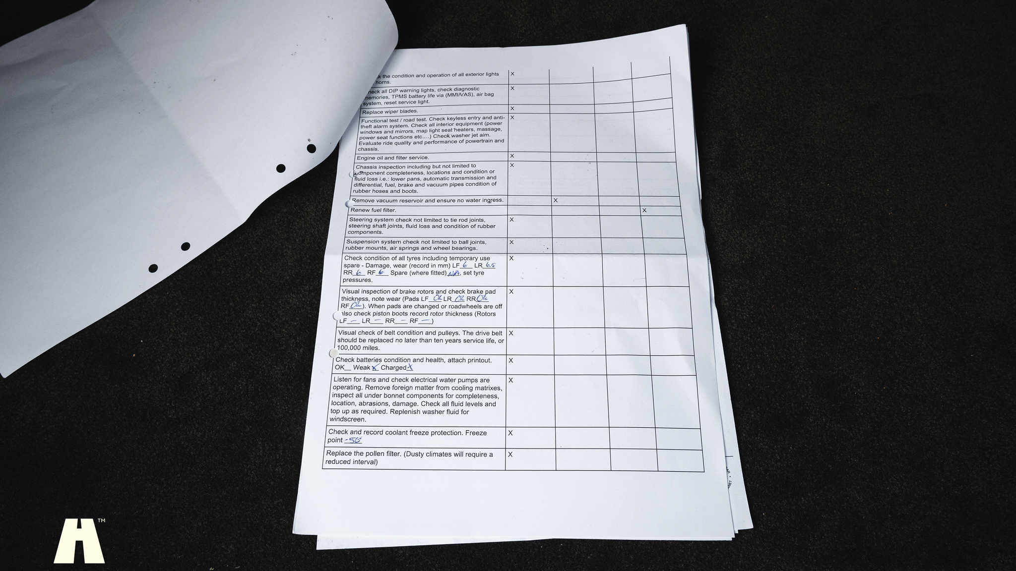 Dokumentation, 2013 Bentley Continental GT V8 (9)