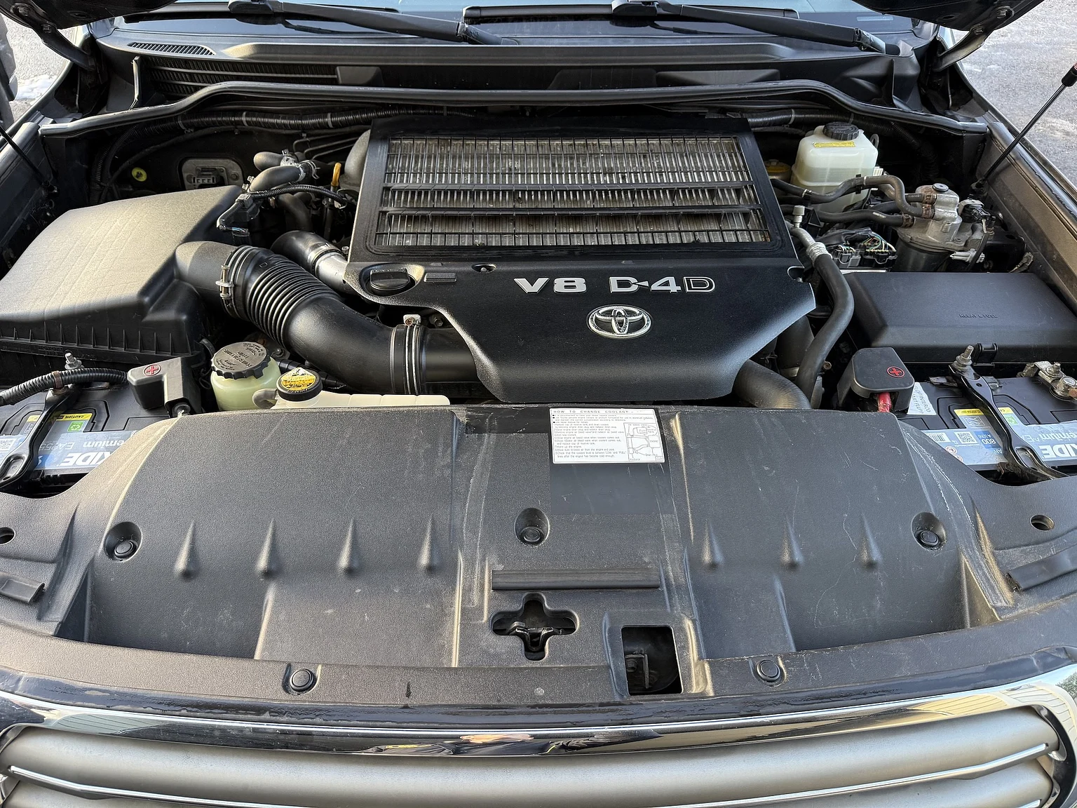 Image of 2008 Toyota Land Cruiser 200 Series 4.5 V8 mechanics (1)
