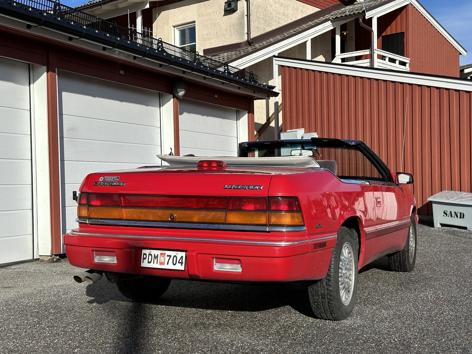 Exteriörbild på 1995 Chrysler LeBaron