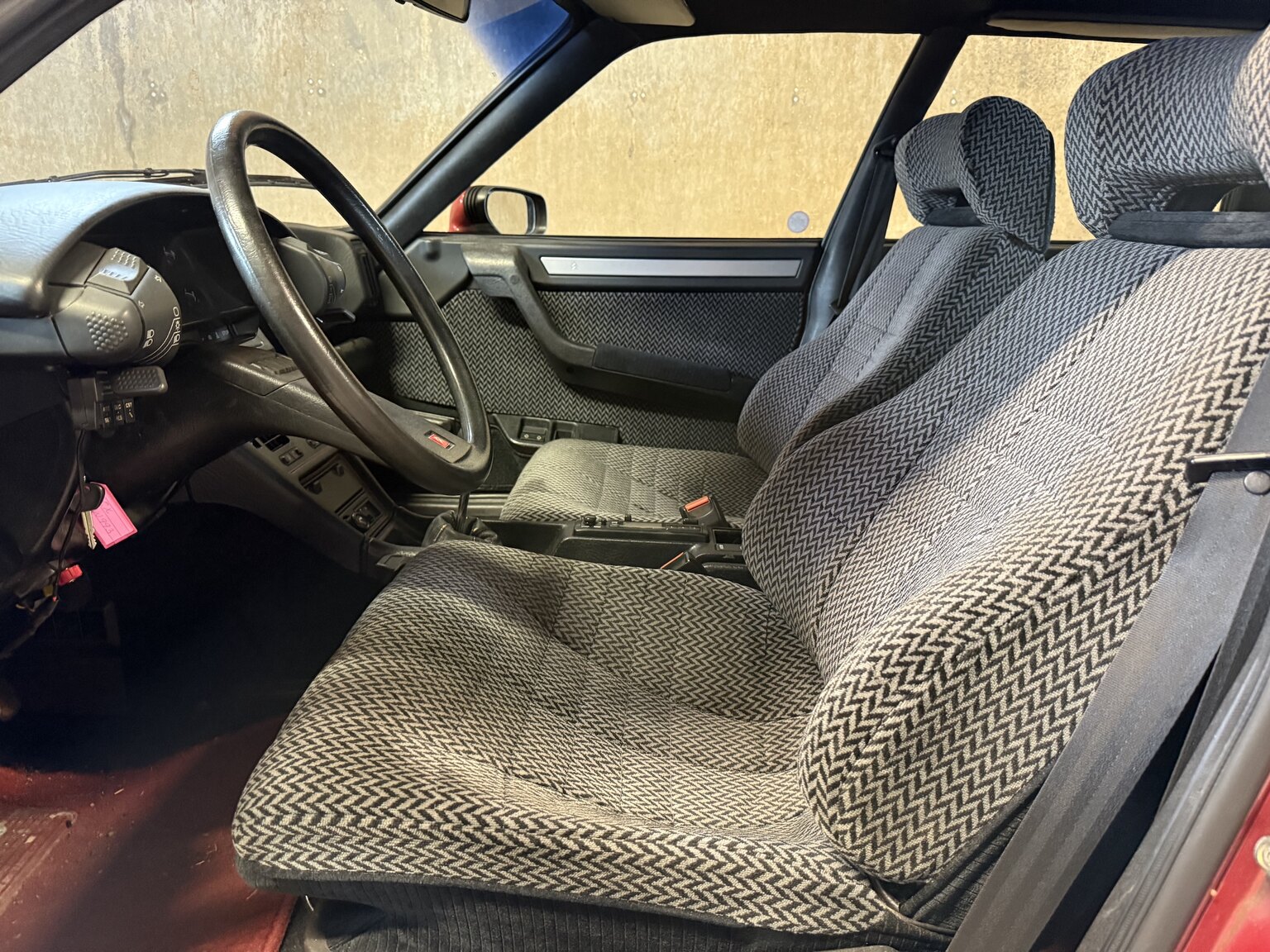 Interior image of 1988 Citroën CX 25 2.5 GTi Turbo II