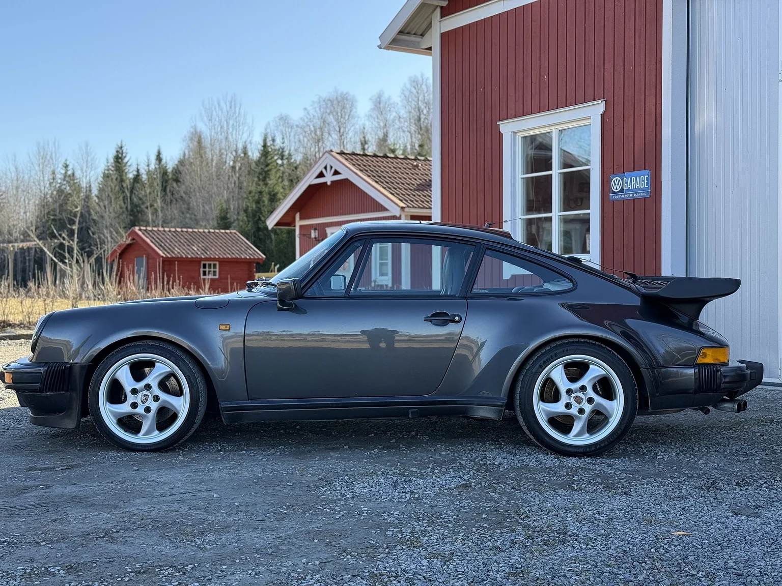 Aussenfoto 1989 Porsche 911 / 930 3.3 Turbo 5-speed (90)