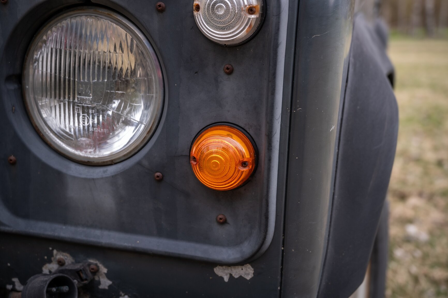 Exterior image of 1986 Land Rover 90 2.5D