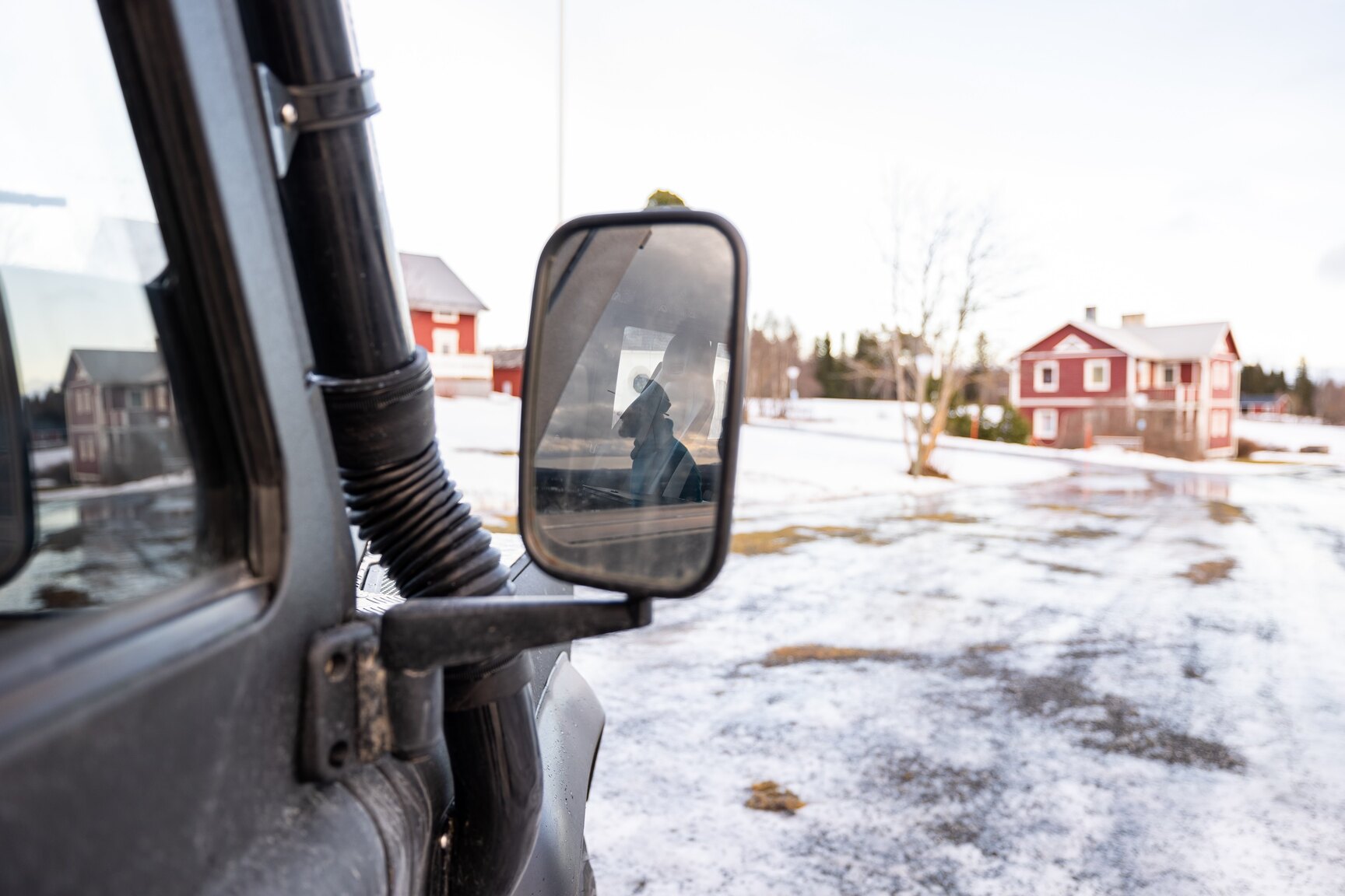 Exterior image of 2000 Land Rover Defender 130