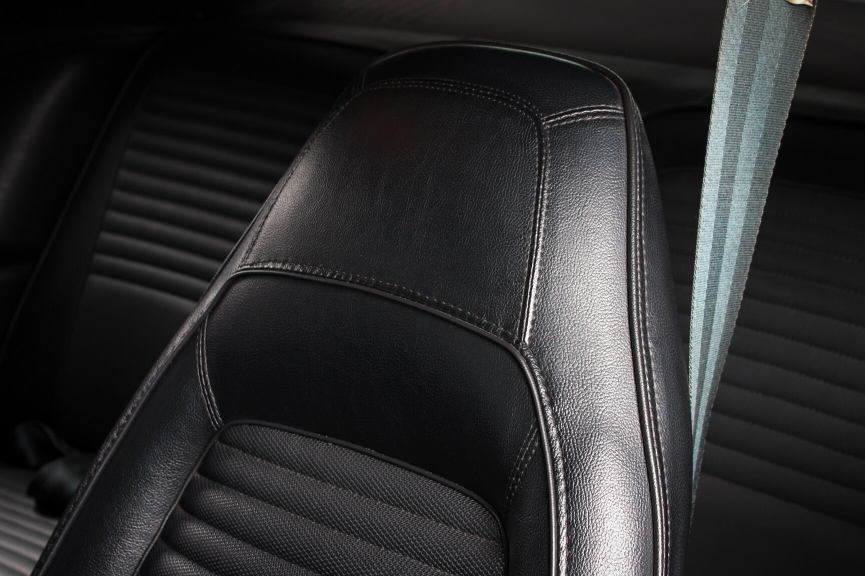 Interior image of 1970 Plymouth Hemi Cuda