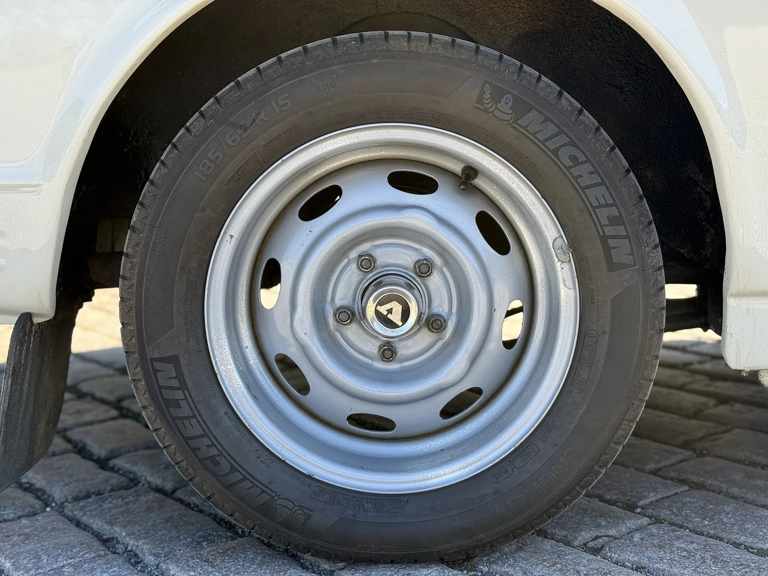 Exterior image of 1967 Volvo Amazon (14)