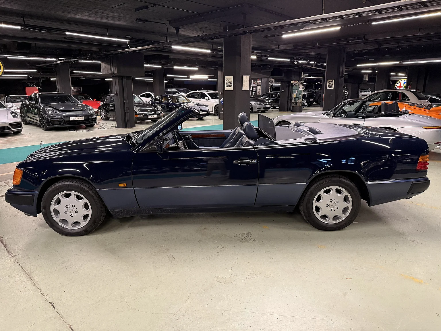 Exteriörbild på 1993 Mercedes-Benz 300 CE-24 Cabriolet (3)