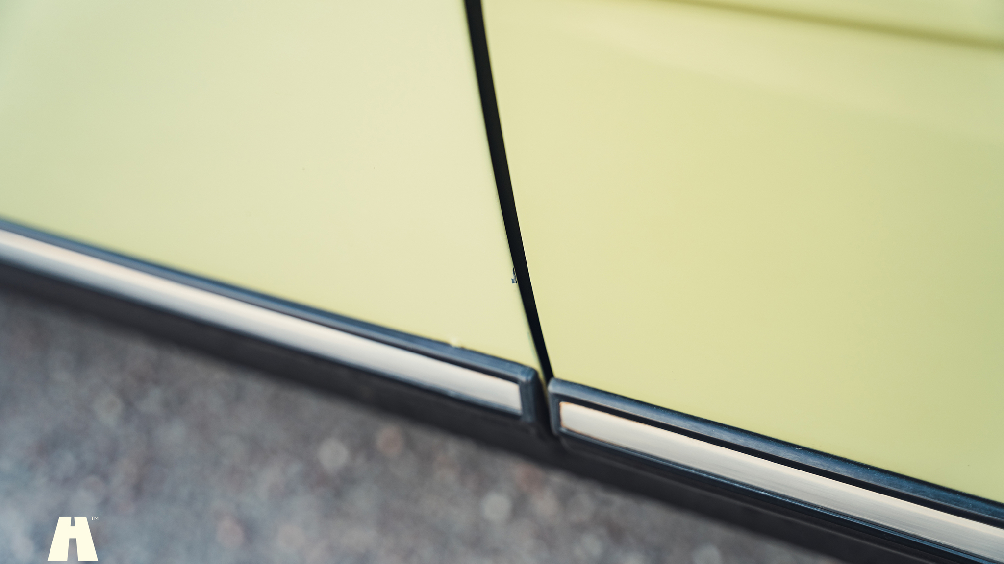 Aussenfoto 1979 Mercedes Benz 230